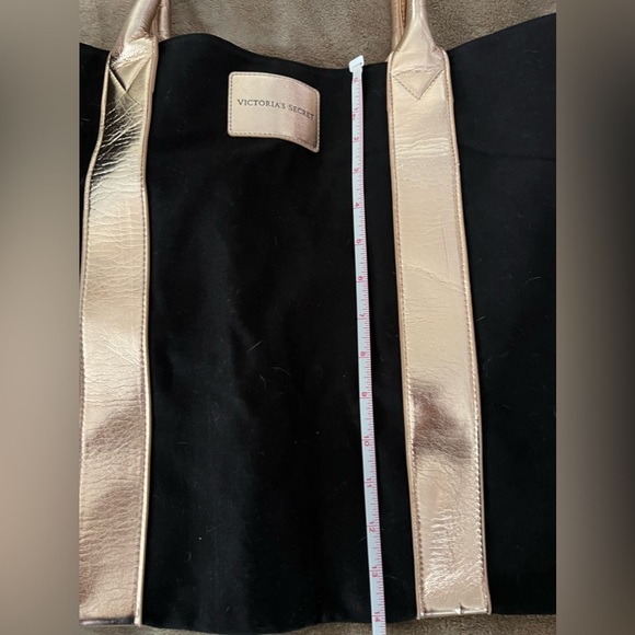 Victoria’s Secret tote bag - Picture 6 of 7